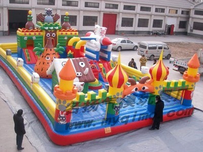 復合鷹狼_名揚氣模玩具-企匯網