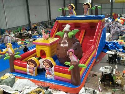 心動圣誕季，悅享歡樂時 商場超市必備的圣誕老人氣模充氣玩具